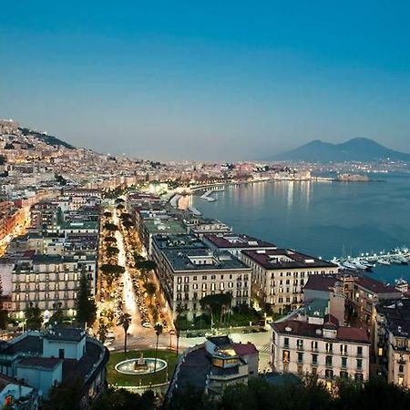 Casa Vacanze Sannazzaro 70 ナポリ エクステリア 写真