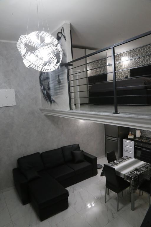 Casa Vacanze Sannazzaro 70 ナポリ エクステリア 写真