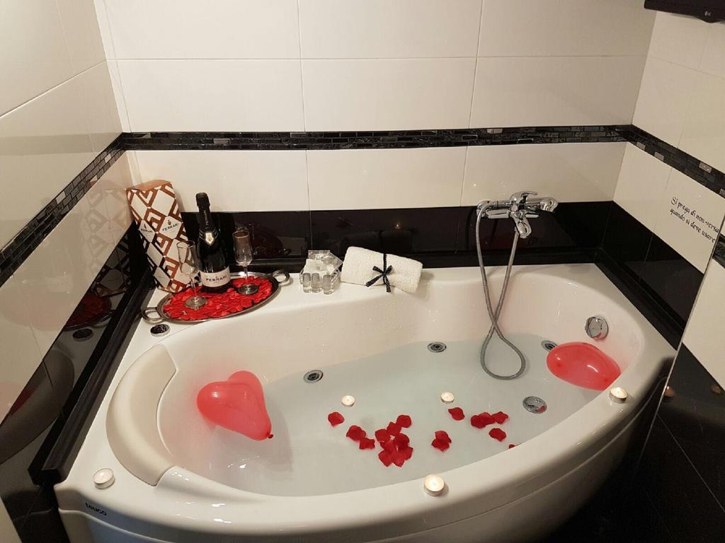 Casa Vacanze Sannazzaro 70 ナポリ エクステリア 写真