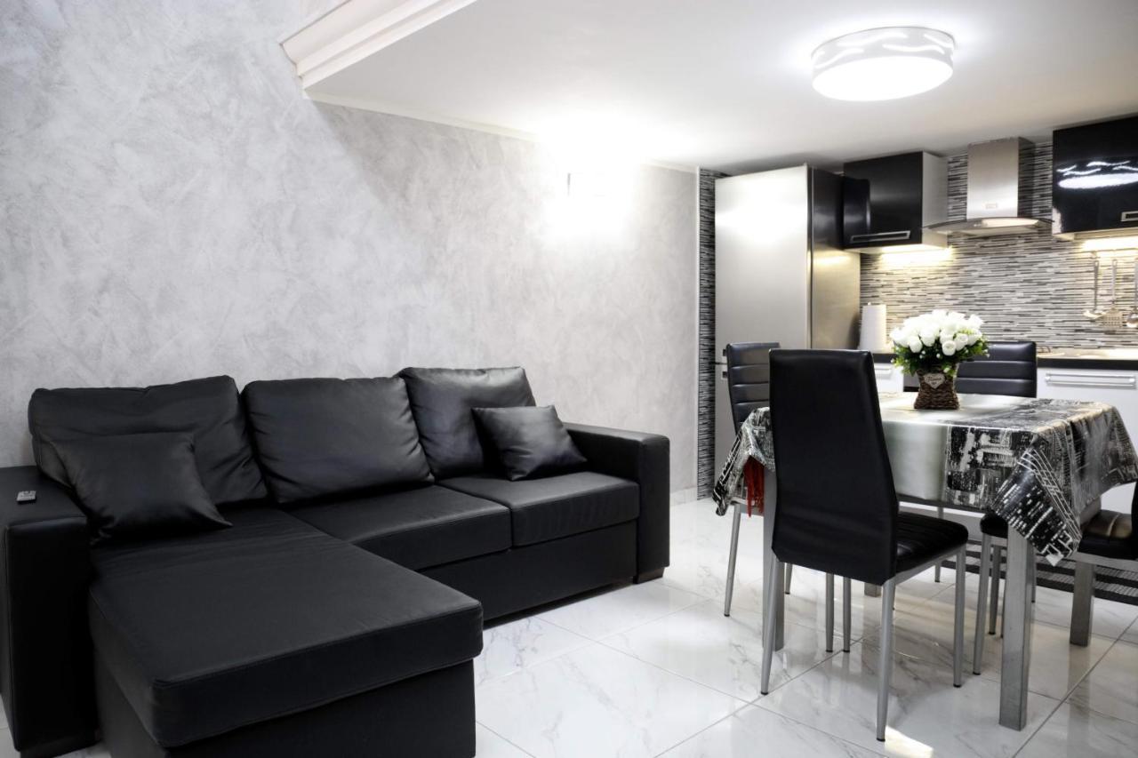 Casa Vacanze Sannazzaro 70 ナポリ エクステリア 写真
