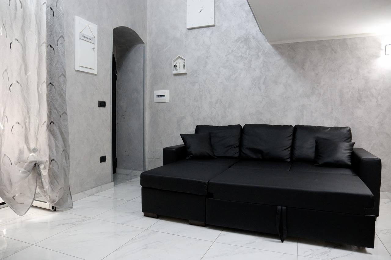 Casa Vacanze Sannazzaro 70 ナポリ エクステリア 写真
