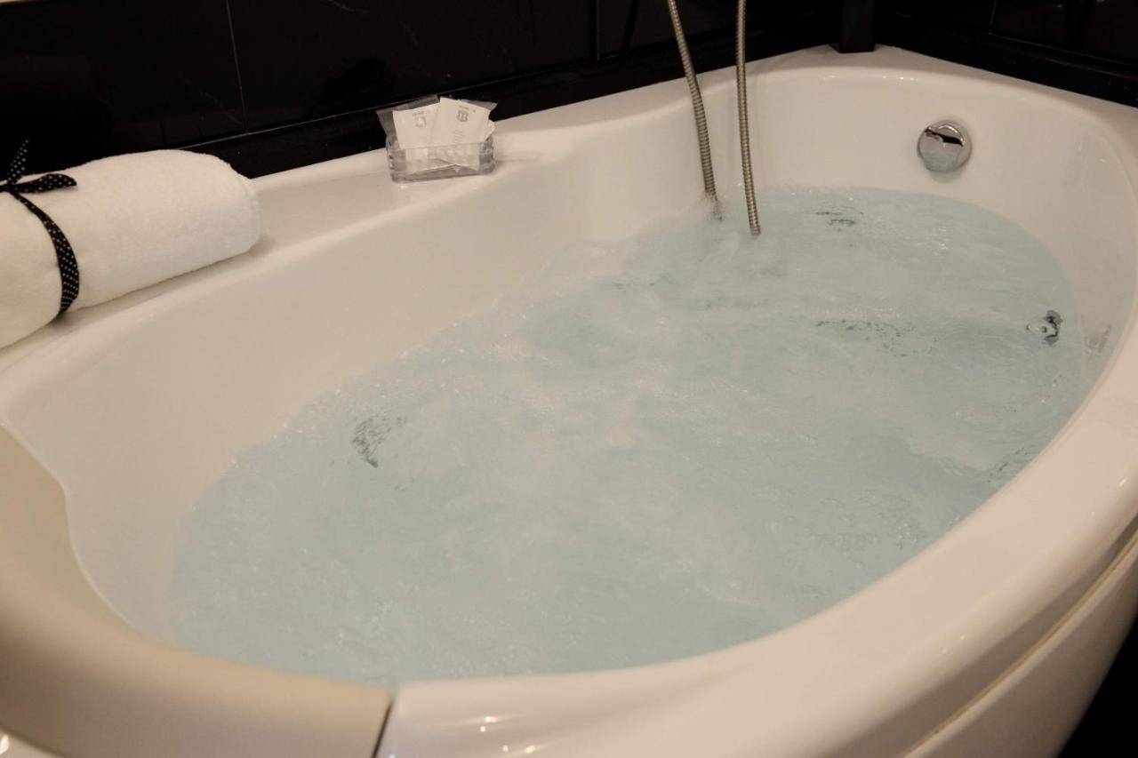 Casa Vacanze Sannazzaro 70 ナポリ エクステリア 写真