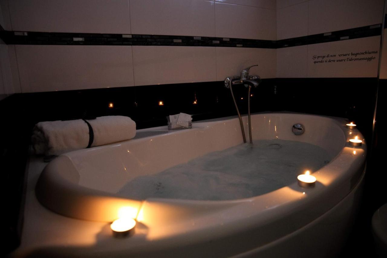 Casa Vacanze Sannazzaro 70 ナポリ エクステリア 写真